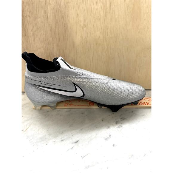 Nike Vapor 360 Elite Football Cleats Laceless NWOT Men’s 12.5 (No Size Tag)
